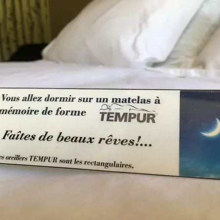 La Dormeuse Du Val Feriehus