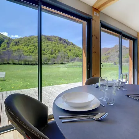 La Dormeuse Du Val Feriehus